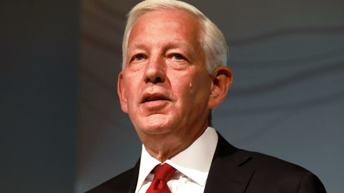 Dominic Barton, chairman of Rio Tinto Group, speaks at the company's annual general meeting in Perth, Australia, on Wednesday, May 6, 2026.