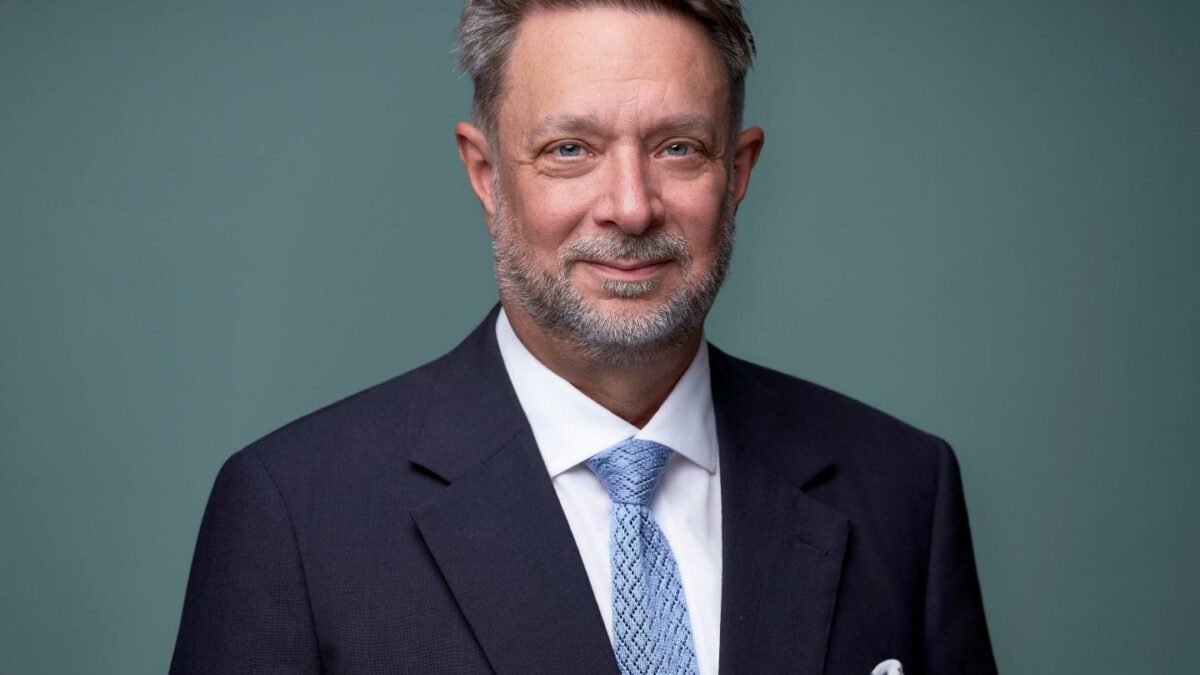 Richard Saynor CEO of Sandoz Group