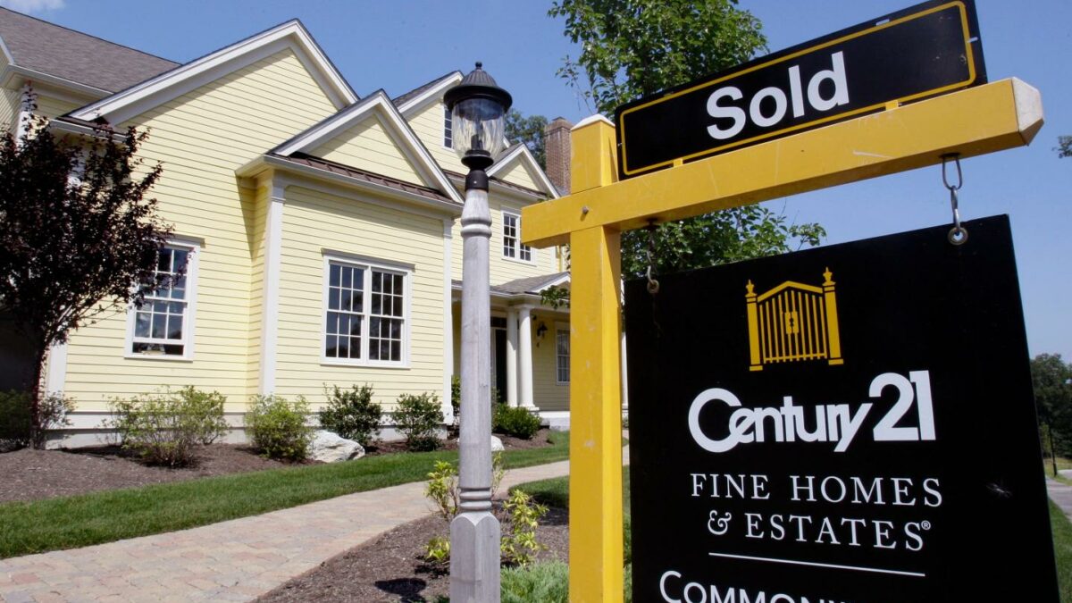 Existing home sales fell 2% last month from July to a seasonally adjusted annual rate of 3.98 million units.