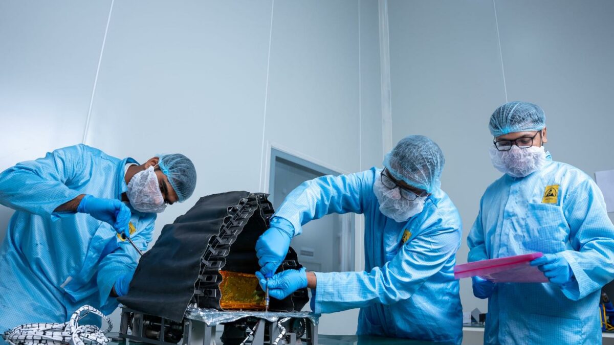 The team at startup Cosmoserve Space are developing a robot to collect space garbage.