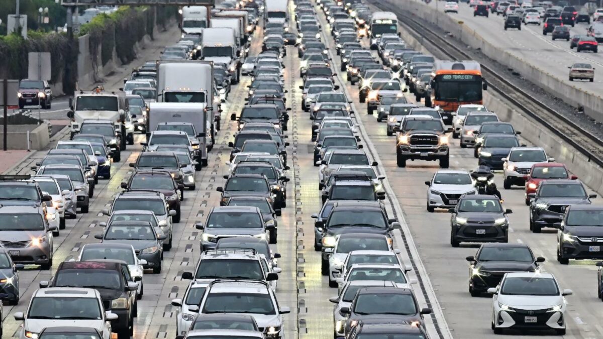 U.S.-Iran conflict is causing unexpected problems for Americans: 65% of employees want jobs that help them avoid paying higher gas prices