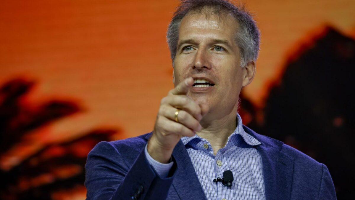 Brian O’Kelley says he’s capped his wealth to $100 million. The tech founder says billionaires are wasteful, out of touch, and “othered” from real life.