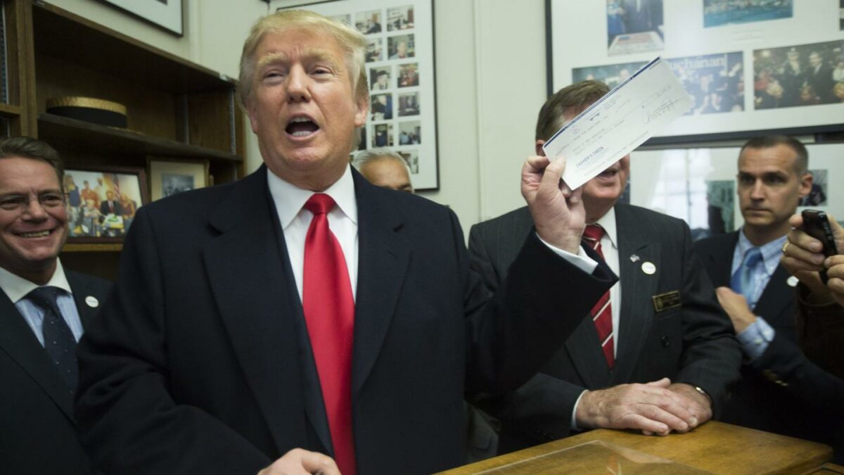 Trump promised everyone $5,000 checks if Republicans win the midterms.