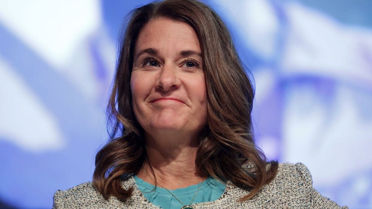 Microsoft cofounder Bill Gates has long warned that his kids won’t be coasting off his fortune—and Melinda French Gates is making sure of it, by insisting her daughter raises capital on her own.
