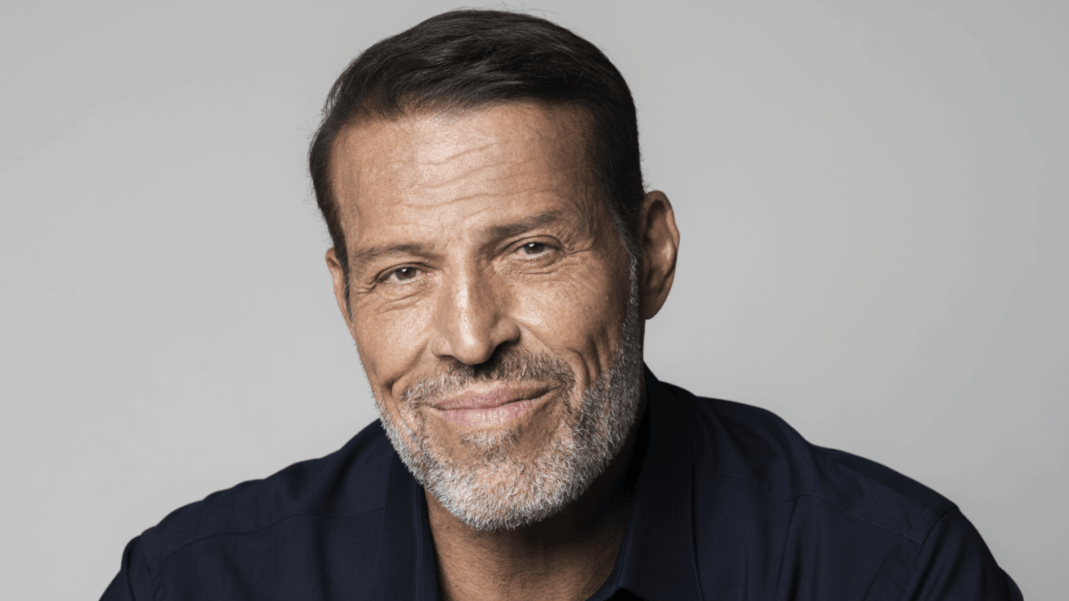 Tony Robbins and Christopher Zook on ‘the holy grail of investing’ and the game-changing era of defense tech