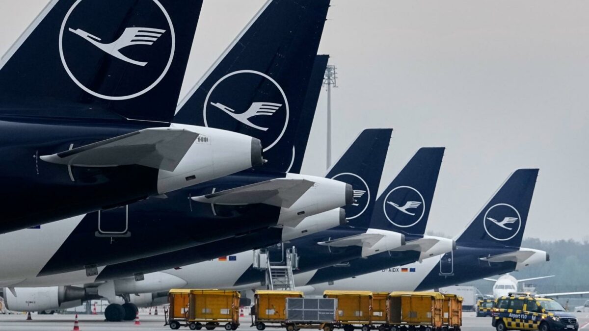 Authorities said Houthi-claimed attacks on Riyadh airport killed three Saudi citizens, as airlines suspend at least 124 flights