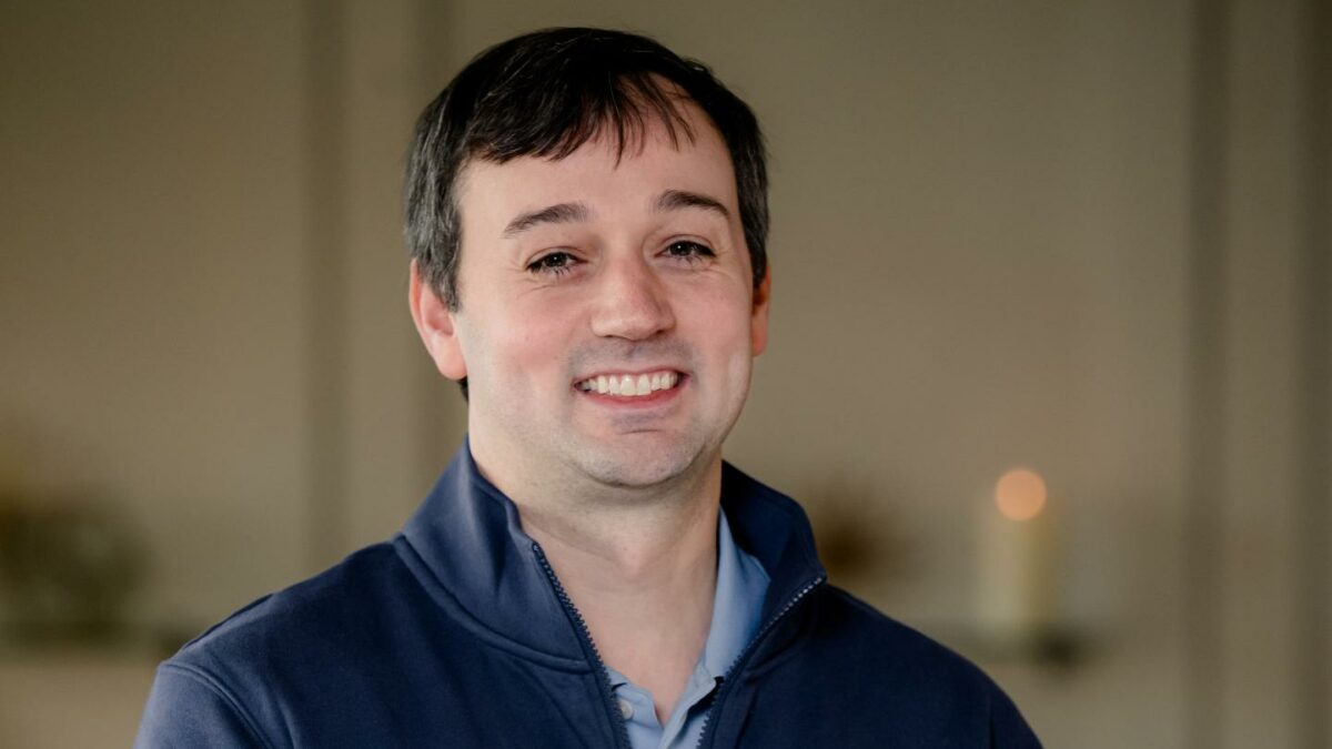 Exclusive: Meet the 38-year-old founder who left Wall Street for love and created an AI insurance unicorn a decade later