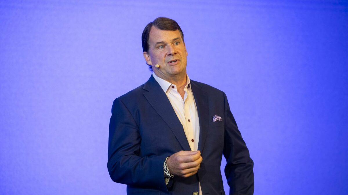 Ford CEO Jim Farley teams with Jamie Dimon on $2 billion initiative as he fears the ‘backbone of the American Dream’ is crumbling